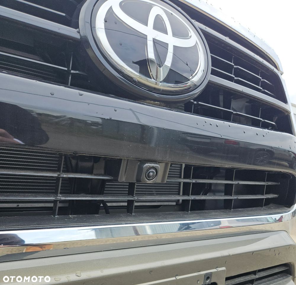 Toyota Hilux 2.8 D-4D mHEV Double Cab Executive 4x4 - 18