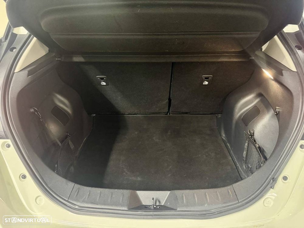 Nissan Leaf N-Connecta - 33