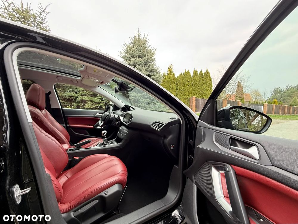 Peugeot 308 BlueHDi FAP 120 Stop & Start Allure - 27