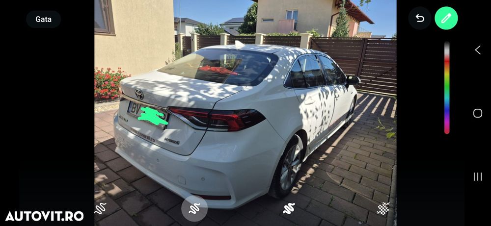 Toyota Corolla ver-1-8-hsd-business - 8