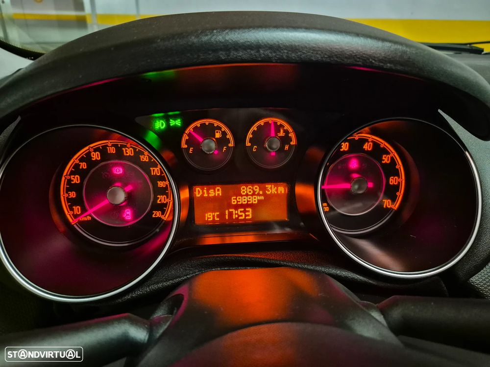 Fiat Punto 1.2 Young II S&S - 17