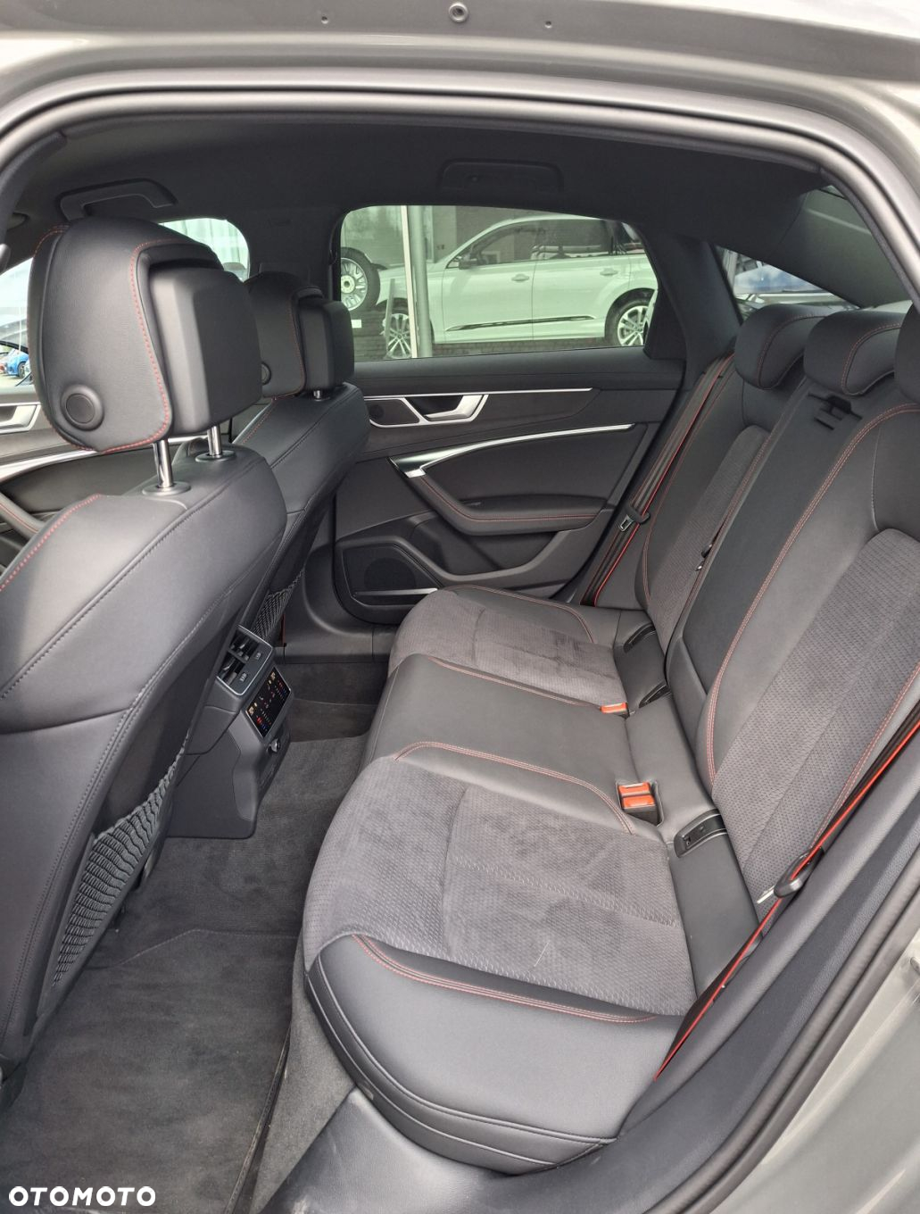 Audi A6 - 13