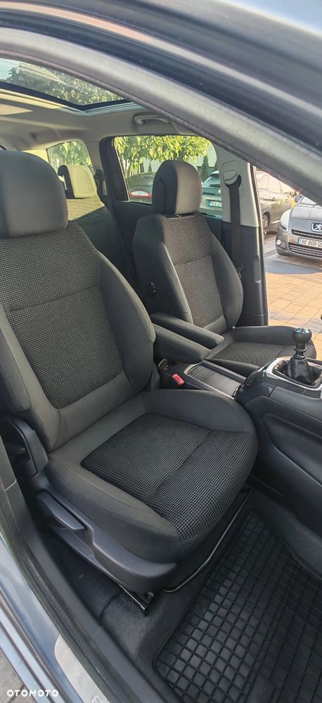 Peugeot 5008 1.6 HDi Business Line 7os - 15