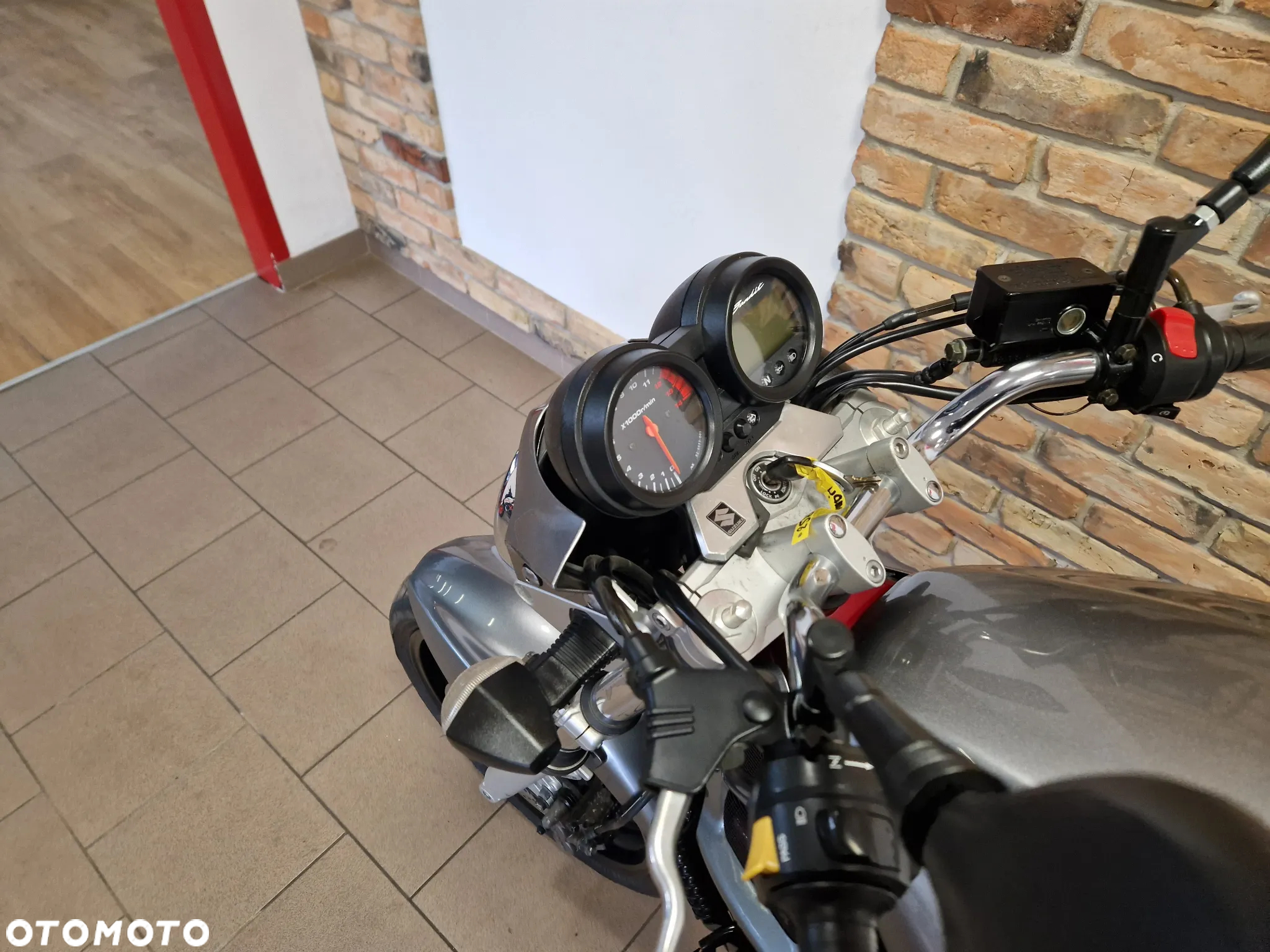 Suzuki Bandit - 35