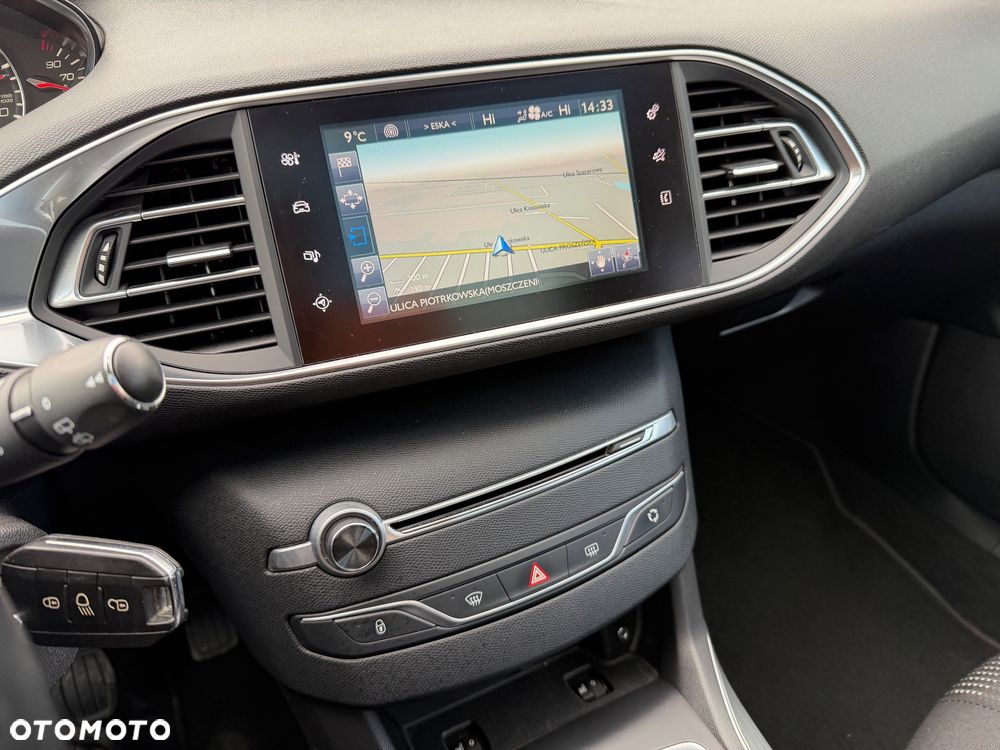 Peugeot 308 BlueHDi FAP 150 Stop & Start Allure - 25