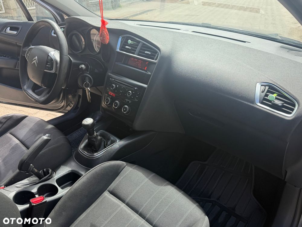 Citroën C4 1.6 HDi Impress - 12