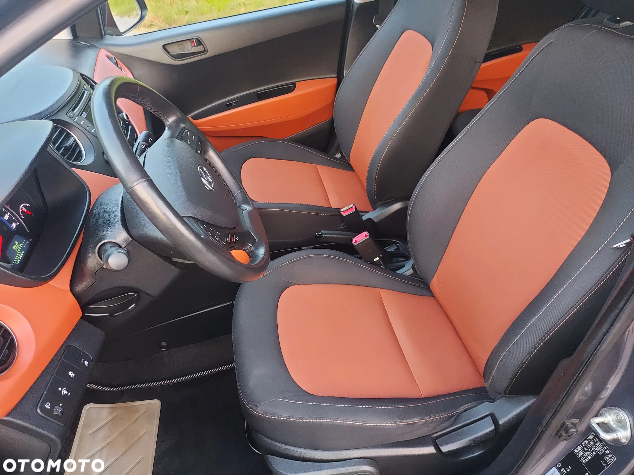 Hyundai i10 1.2 Intro Edition - 21