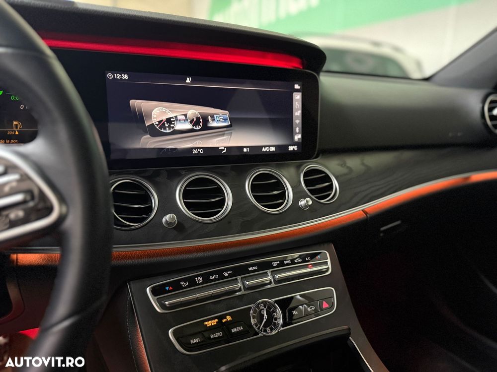 Mercedes-Benz E 200 MHEV 4MATIC Aut. - 8