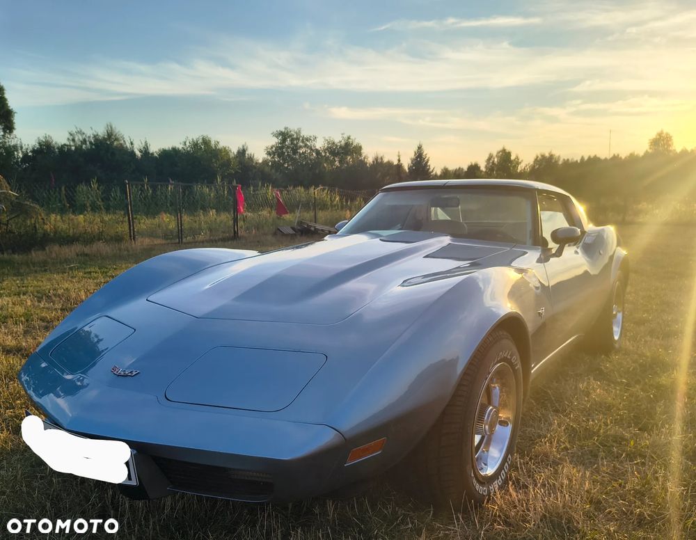 Chevrolet Corvette - 1