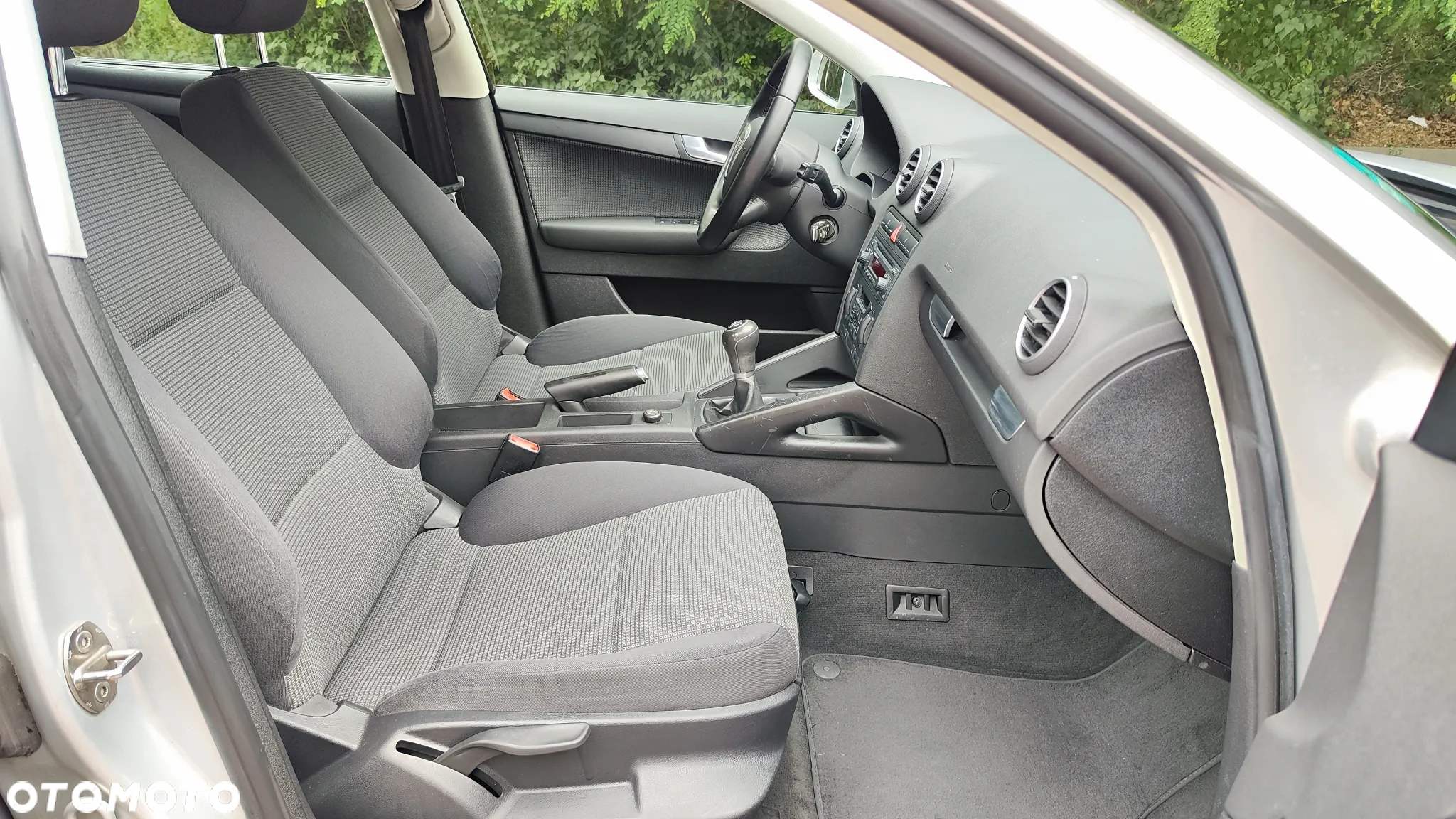 Audi A3 1.6 Attraction - 25