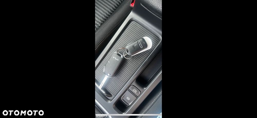 Kia Ceed 1.5 T-GDI DCT7 (48V M-H) Ultimate Edition - 13