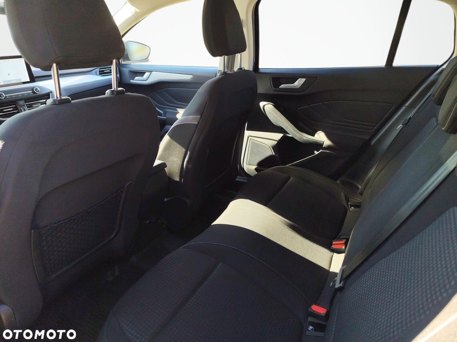 Ford Focus - 12