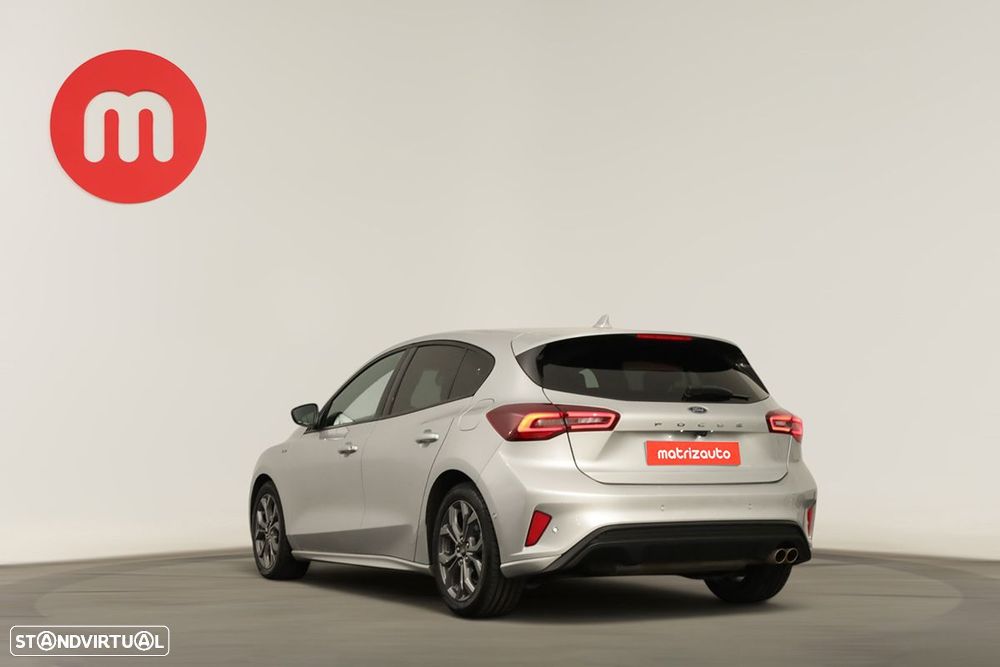 Ford Focus 1.0 EcoBoost MHEV ST-Line X Aut. — photo 3