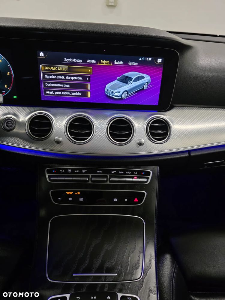 Mercedes-Benz Klasa E 220 d 9G-TRONIC AMG Line - 17