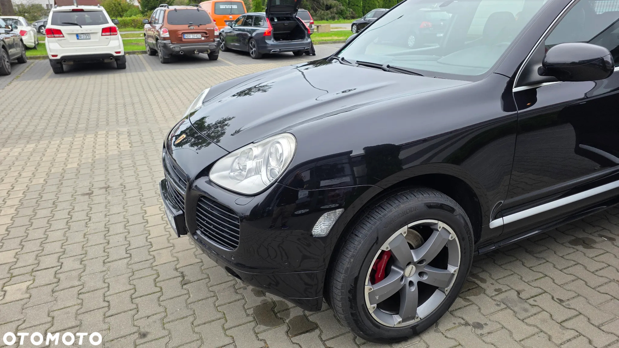 Porsche Cayenne Turbo - 6
