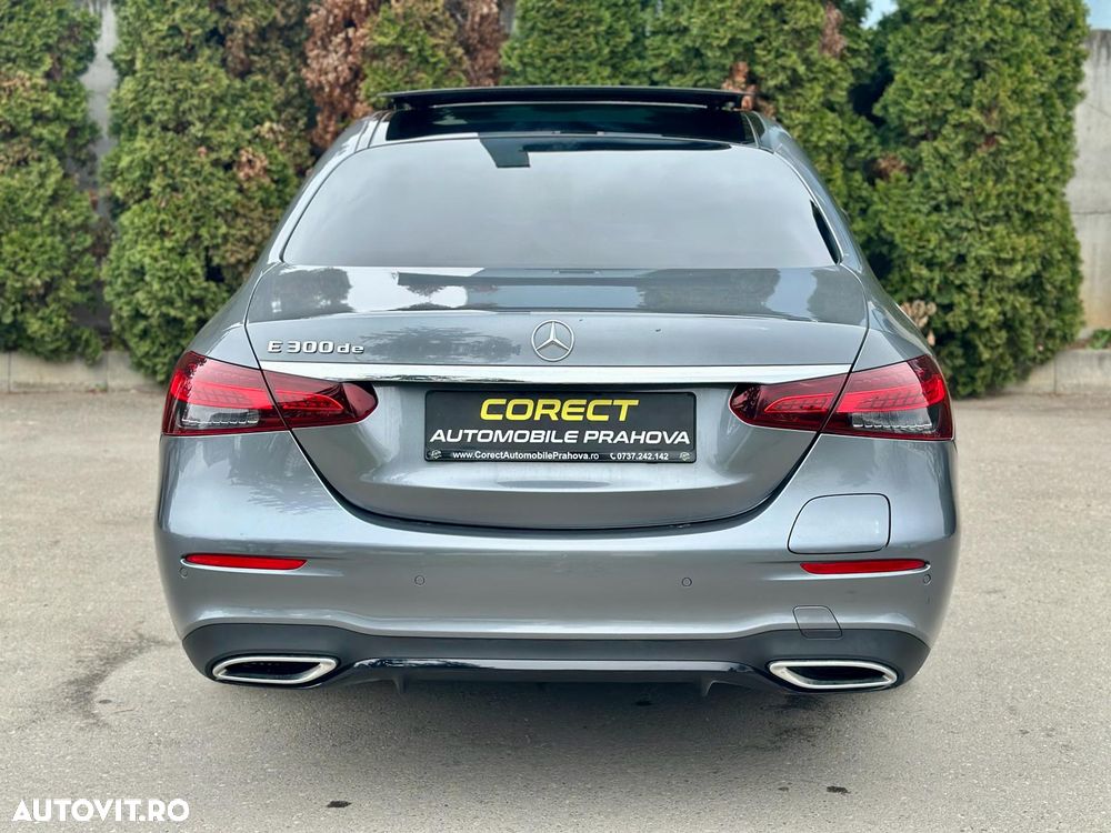 Mercedes-Benz E - 32