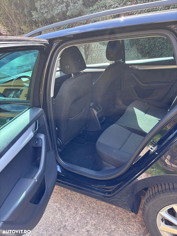 Skoda Octavia 1.6 TDI DSG Style - 7