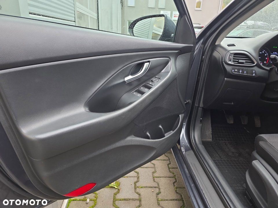 Hyundai i30 - 10