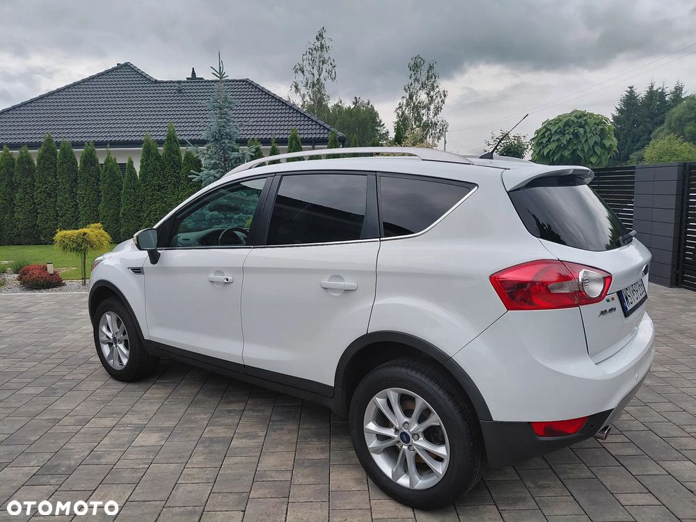 Ford Kuga 2.0 TDCi Titanium - 11