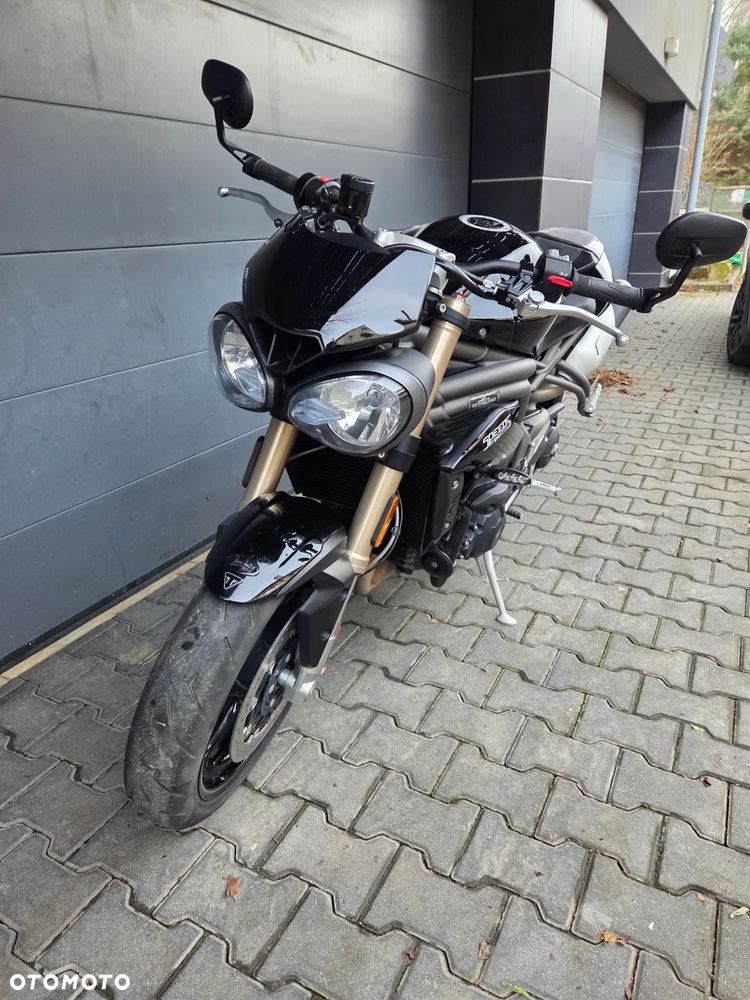 Triumph Speed Triple - 9
