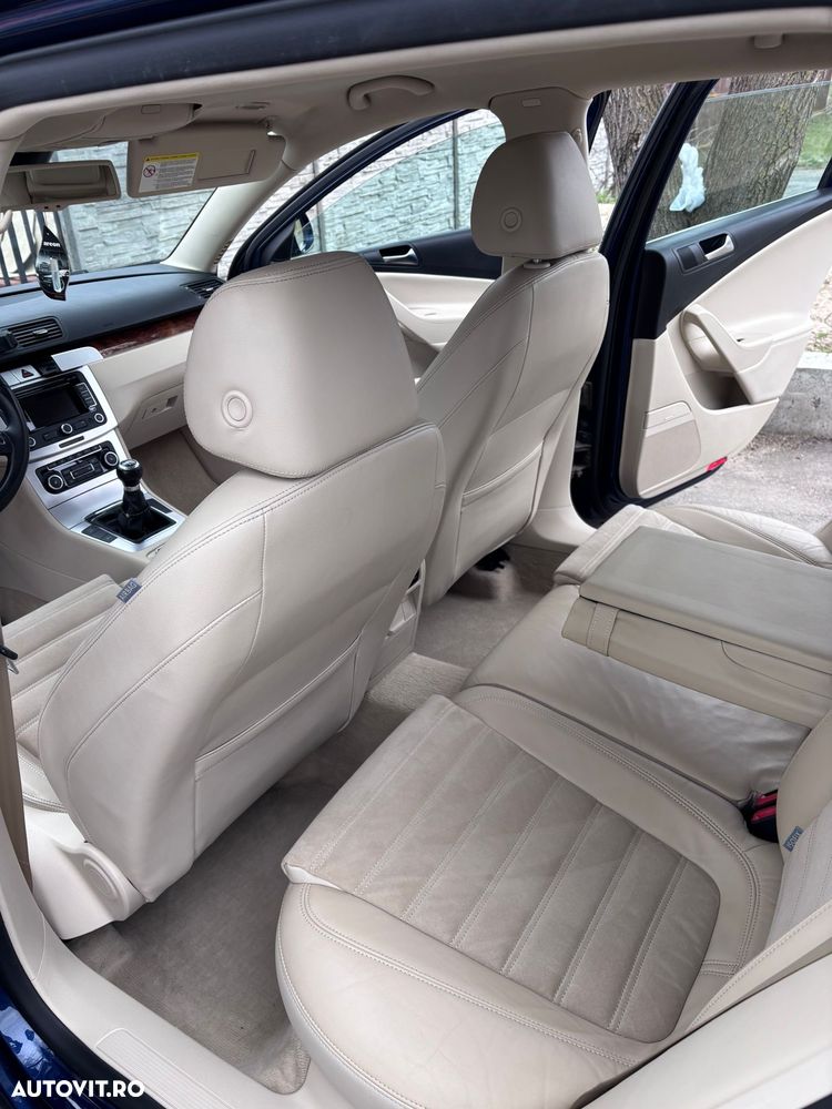 Volkswagen Passat 2.0TDI Comfortline DPF - 10