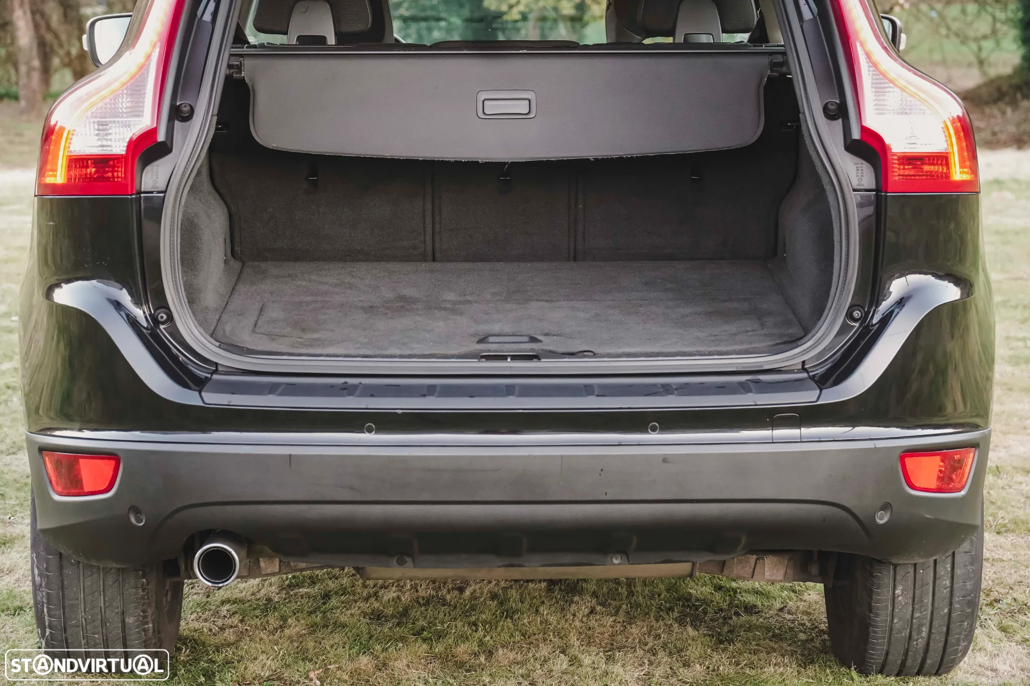 Volvo XC 60 2.0 D3 Drive Momentum Start/Stop - 43