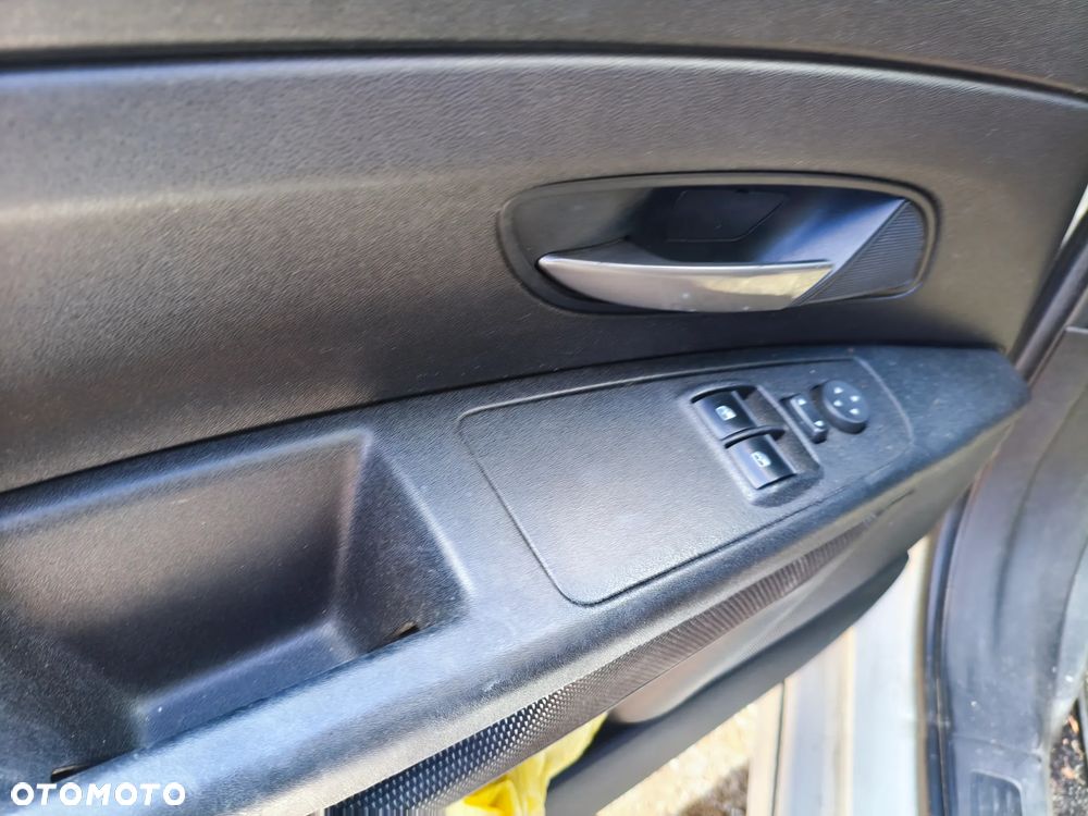 Fiat Grande Punto 1.3 Multijet 16V Dynamic - 10