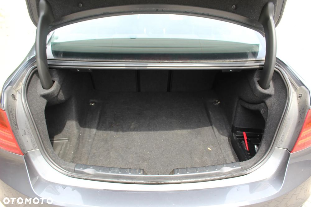 BMW Seria 3 320i Sport-Aut - 14