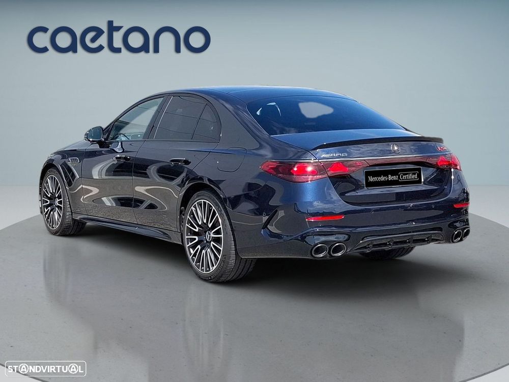 Mercedes-Benz E 53 AMG Hybrid 4Matic+ — fotografia 6