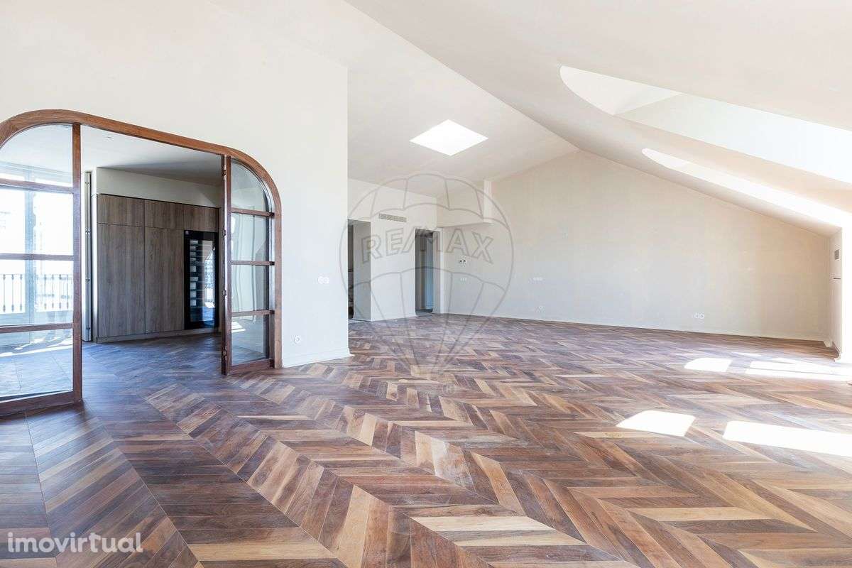 Apartamento T4 para venda - Grande imagem: 2/4
