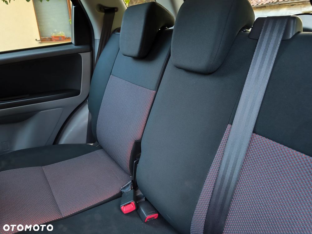 Suzuki SX4 1.9 DDiS 4WD GS / Premium - 12