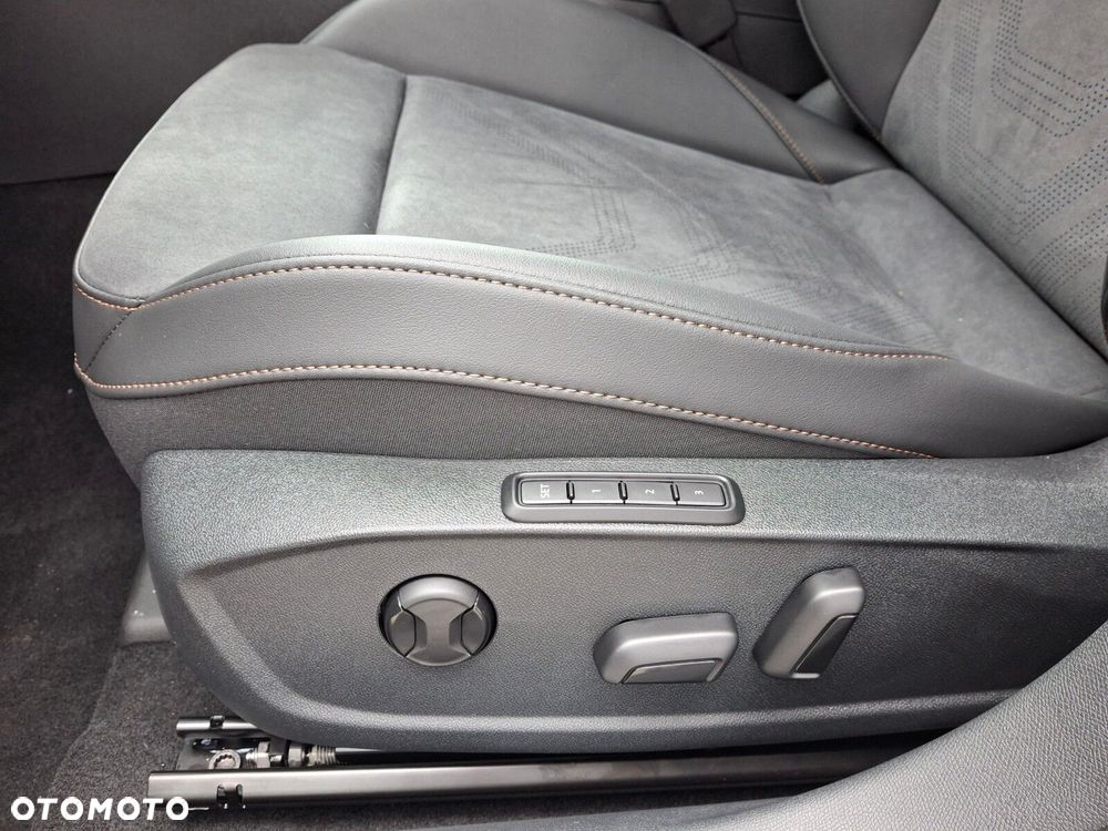 Cupra Leon 1.5 eTSI DSG - 15