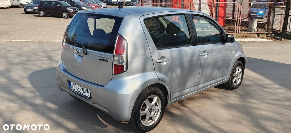 Daihatsu Sirion 1.0 CooLine - 7