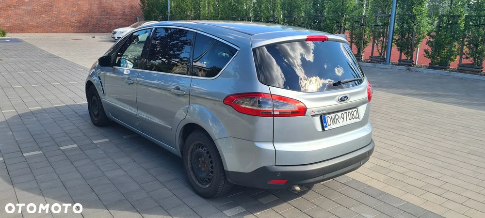 Ford S-Max 2.0 TDCi DPF Titanium - 4