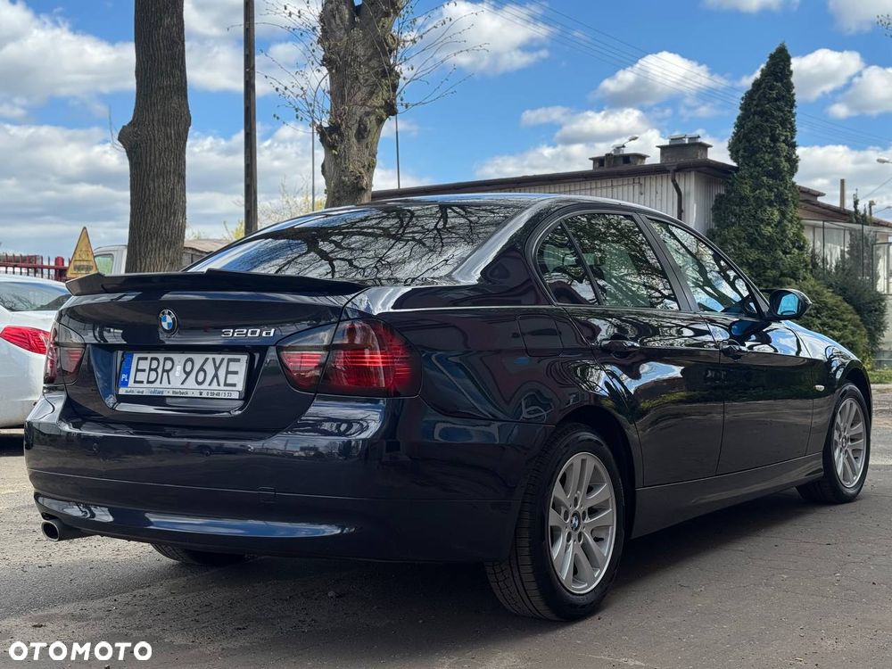 BMW Seria 3 320d - 9