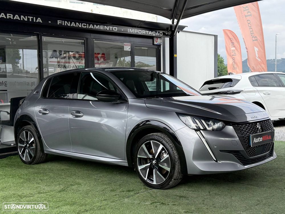 Peugeot e-208 - 10