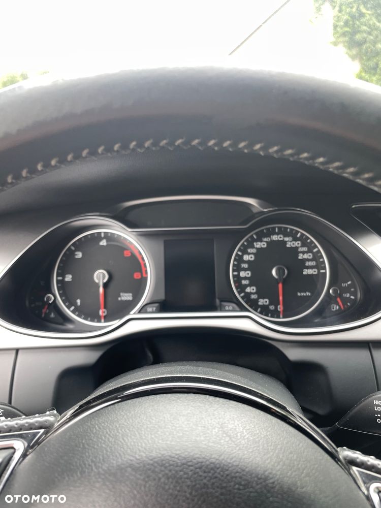 Audi A4 Avant 2.0 TDI DPF S line Sportpaket - 24