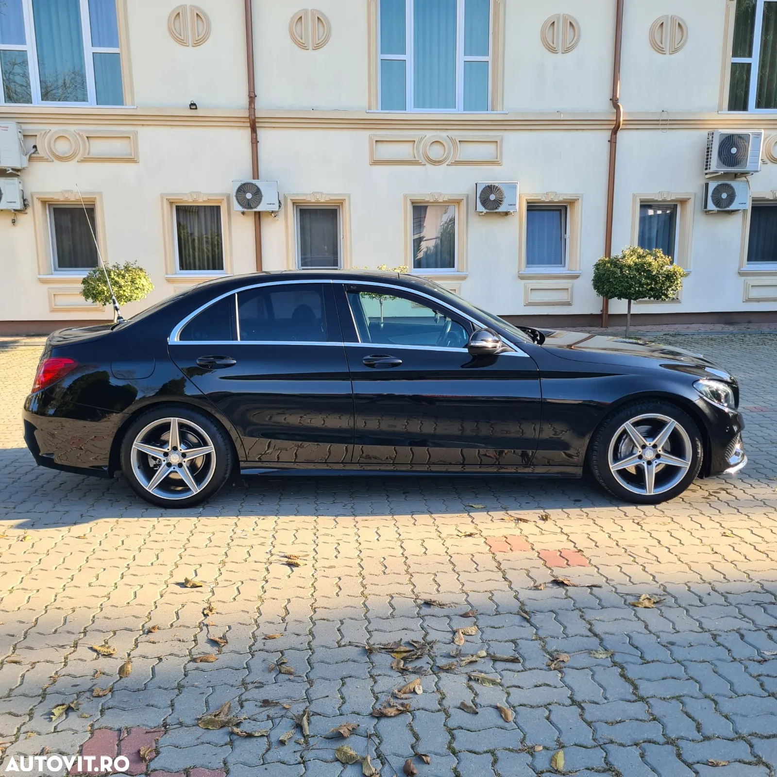 Mercedes-Benz C 220 d 4MATIC Aut. - 4