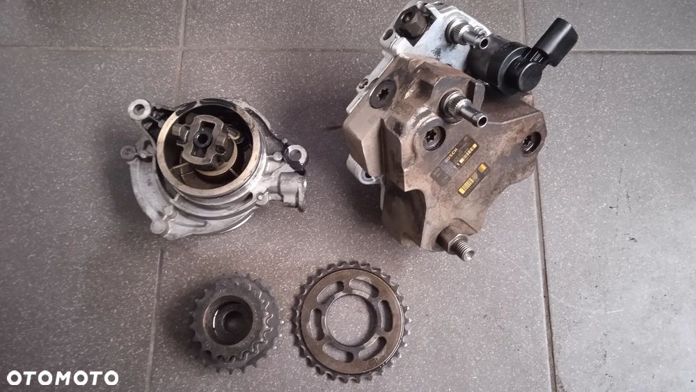 Silnik na części osprzęt BMW E60 M57 M57T Biturbo 3.0 - 16