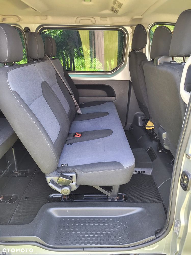 Opel Vivaro - 15