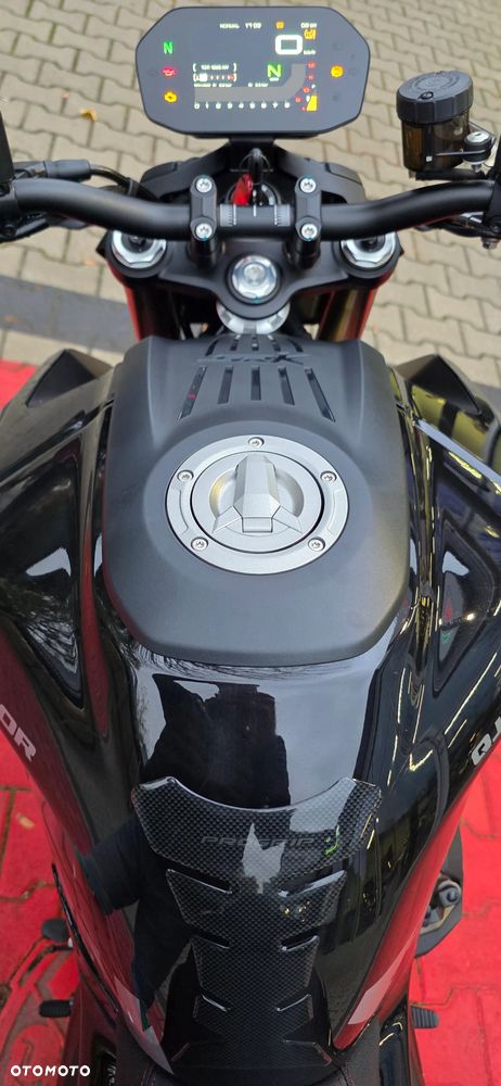 QJMOTOR SRK 800 - 17