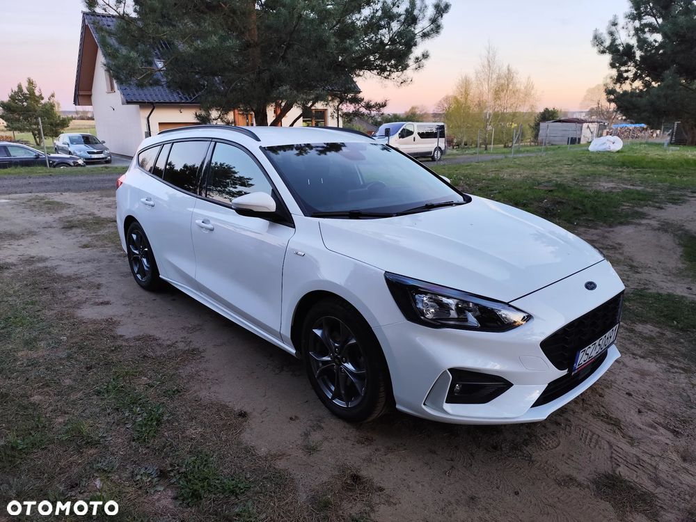 Ford Focus 1.0 EcoBoost Start-Stopp-System ST-LINE STYLE - 6