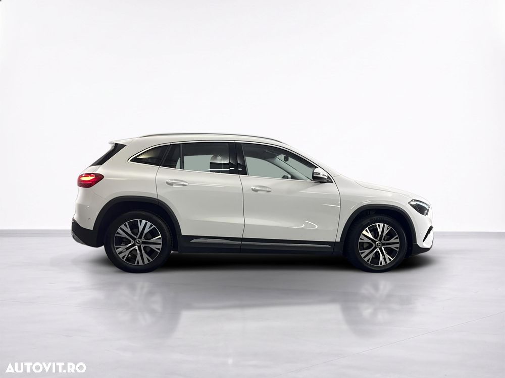 Mercedes-Benz GLA ver-200-mhev-aut- - 6