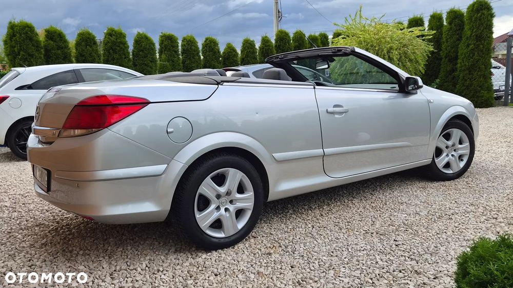 Opel Astra 1.8 Edition - 11