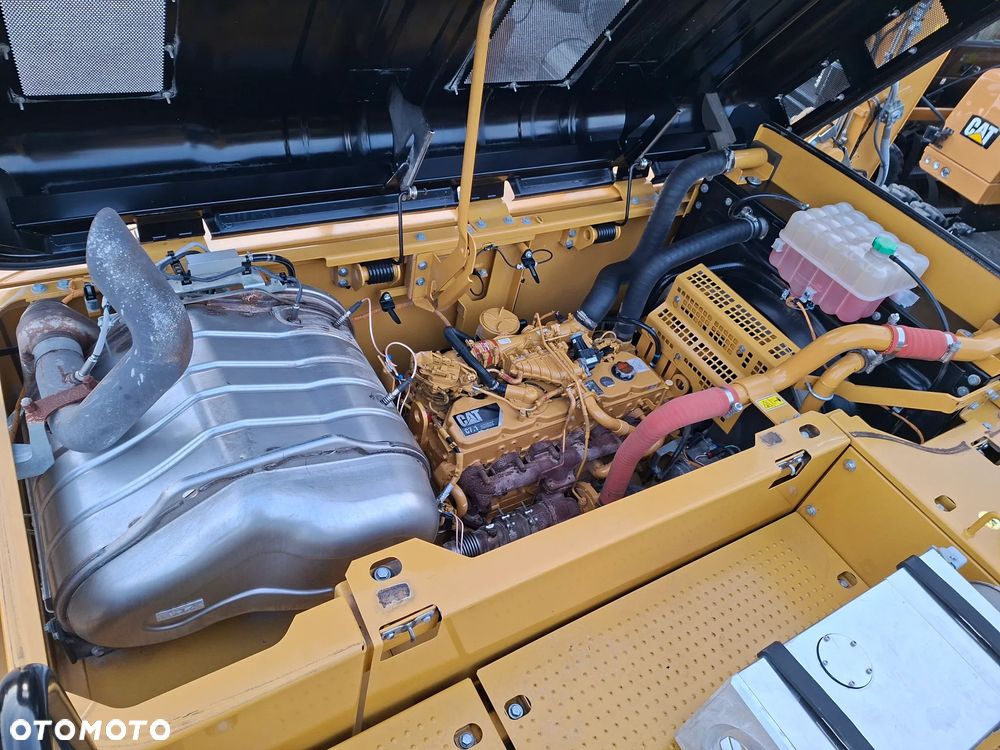 Caterpillar CAT 326 FL - 21