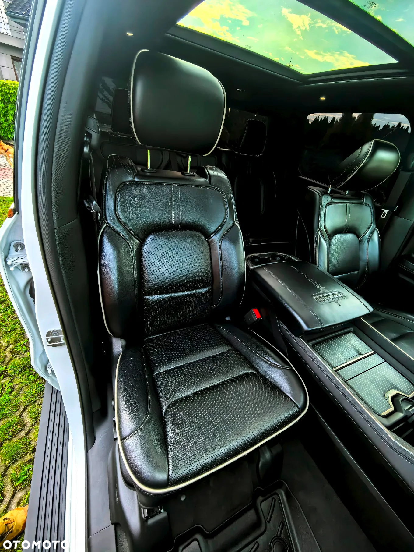 Dodge RAM - 34