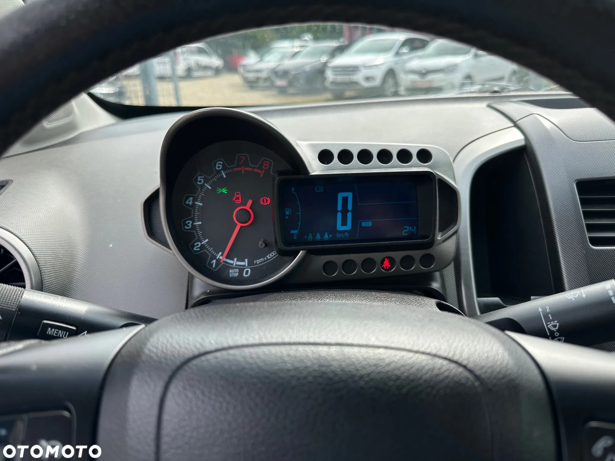 Chevrolet Aveo 1.6 LTZ - 14