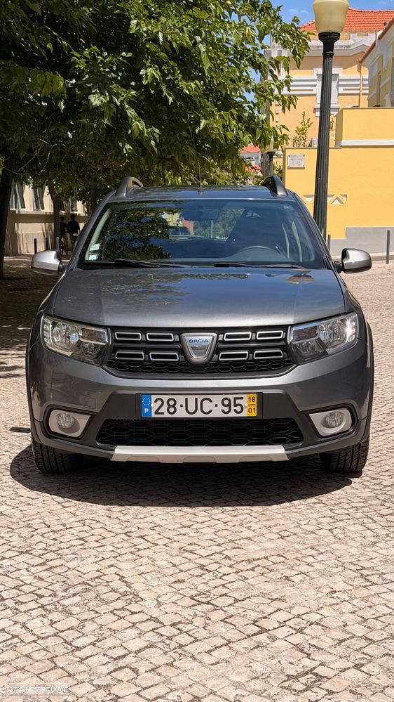 Dacia Sandero 0.9 TCe Stepway - 1