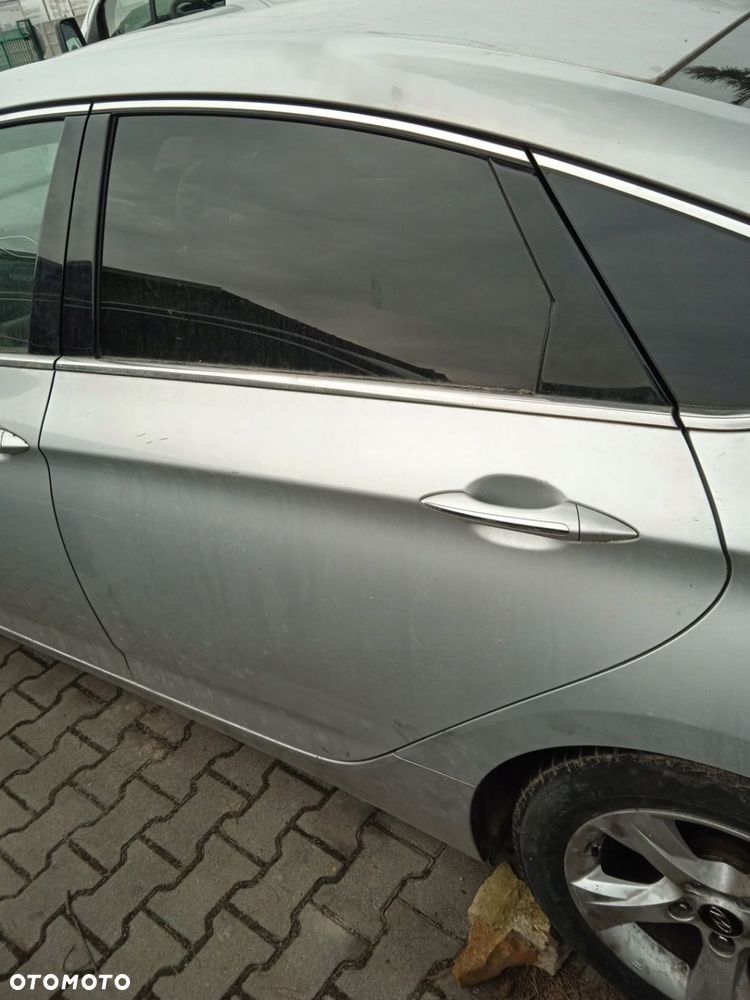 HYUNDAI I40 DRZWI LEWE TYLNE TYŁ GOŁE N3S - 1