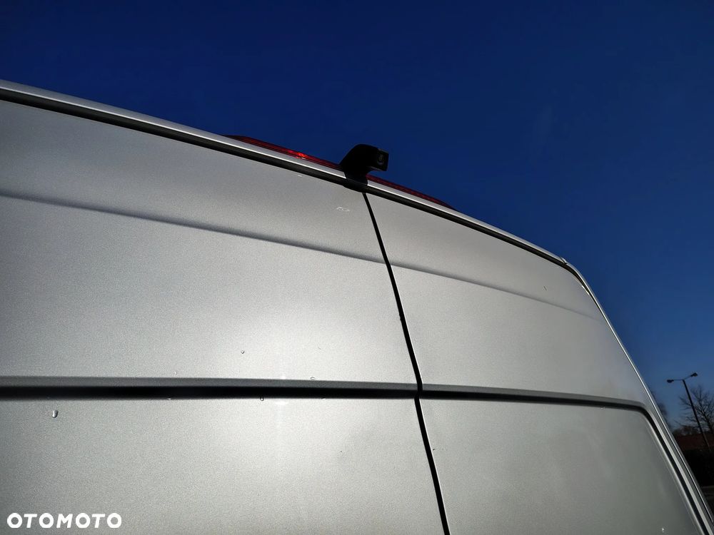Volkswagen CRAFTER - 6